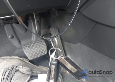 2018 Audi Q3 2.0T Premium/2.0T Sport Premium из США, поврежденный, VIN WA1JCCFS6JR003658